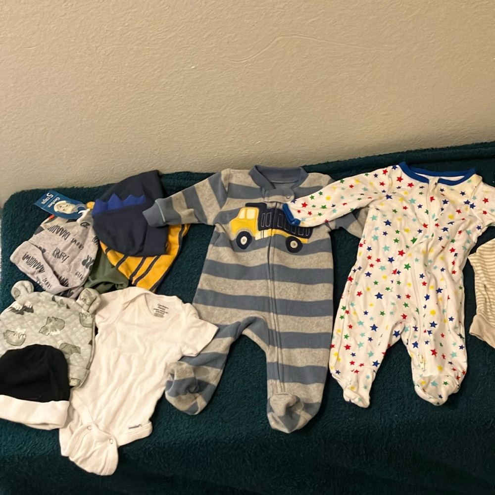 Newborn- 3 months baby clothes